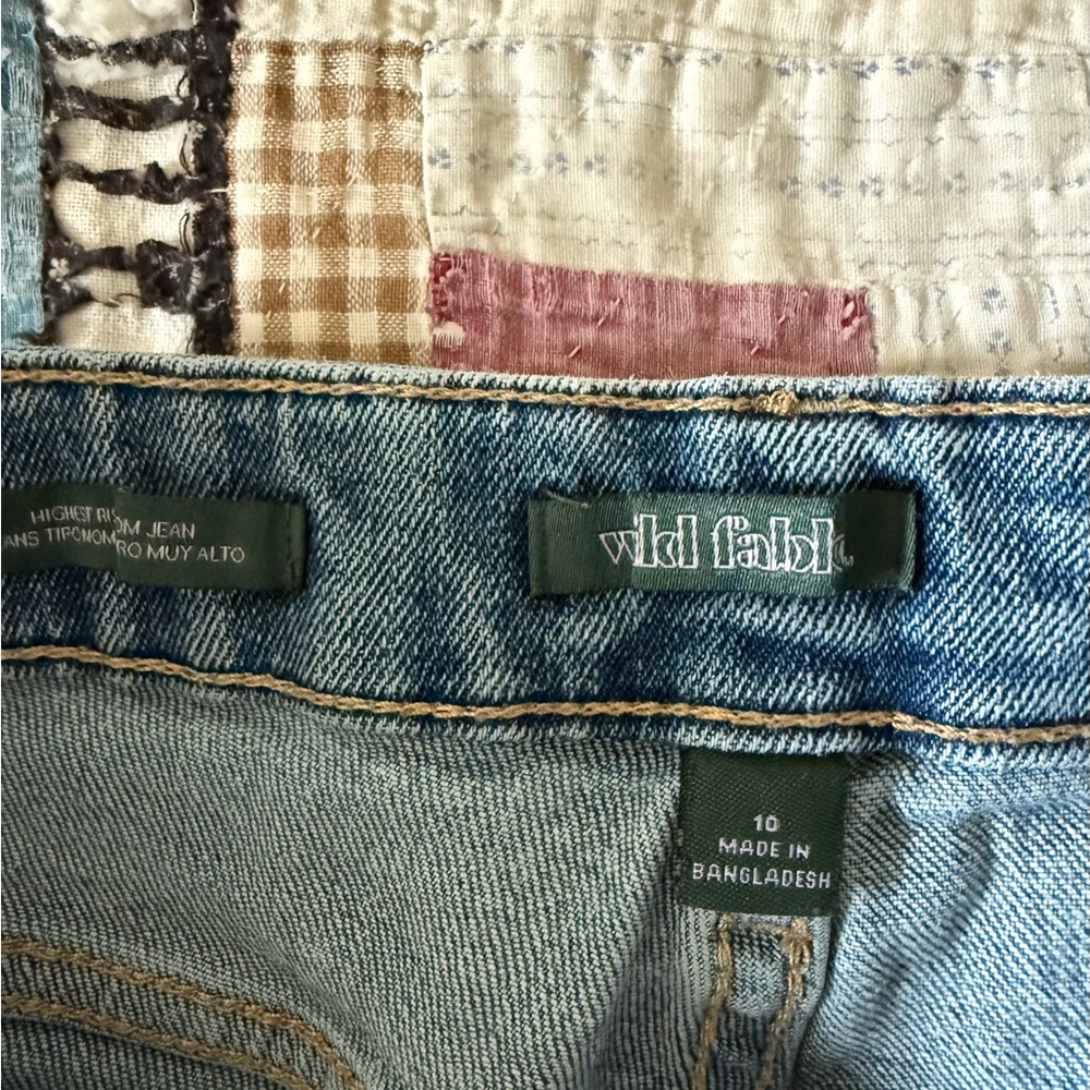 Wild Fable Light Blue High Rise Distressed Jeans - Picture 3 of 3